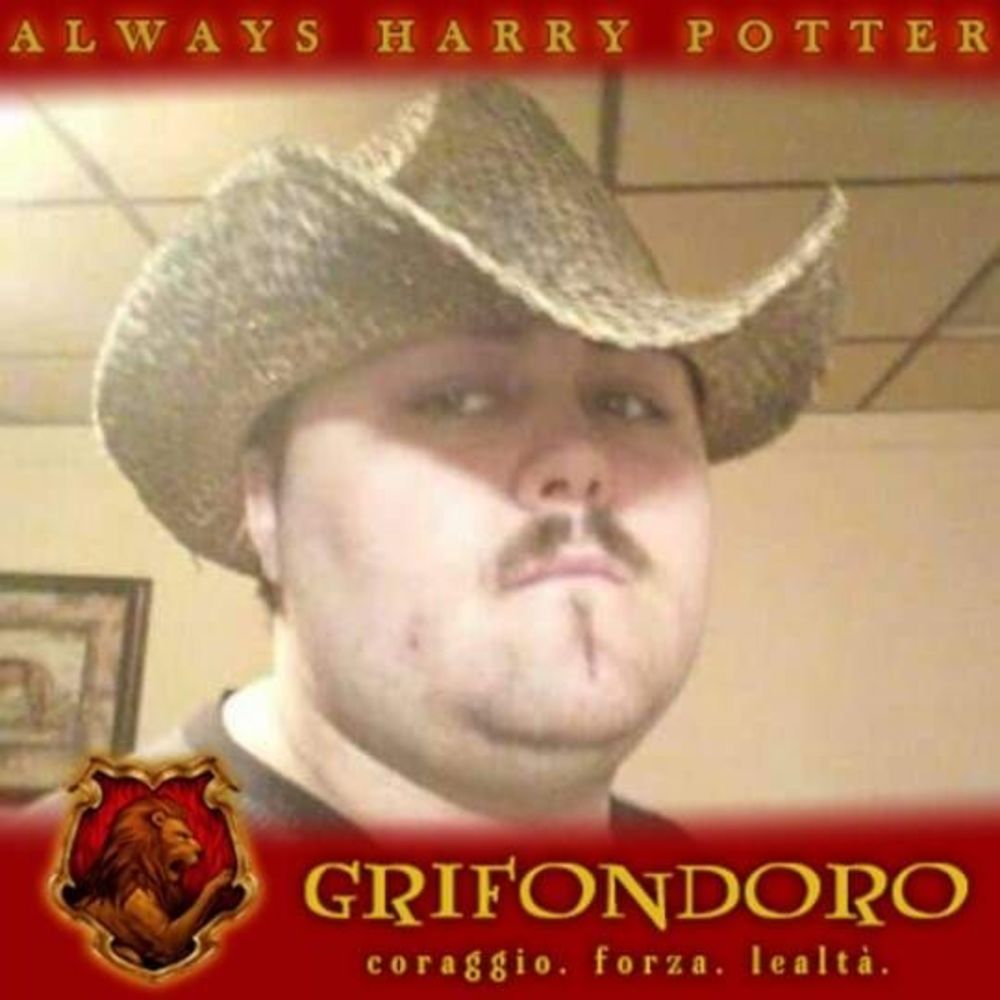 Meet your Posher, Diego